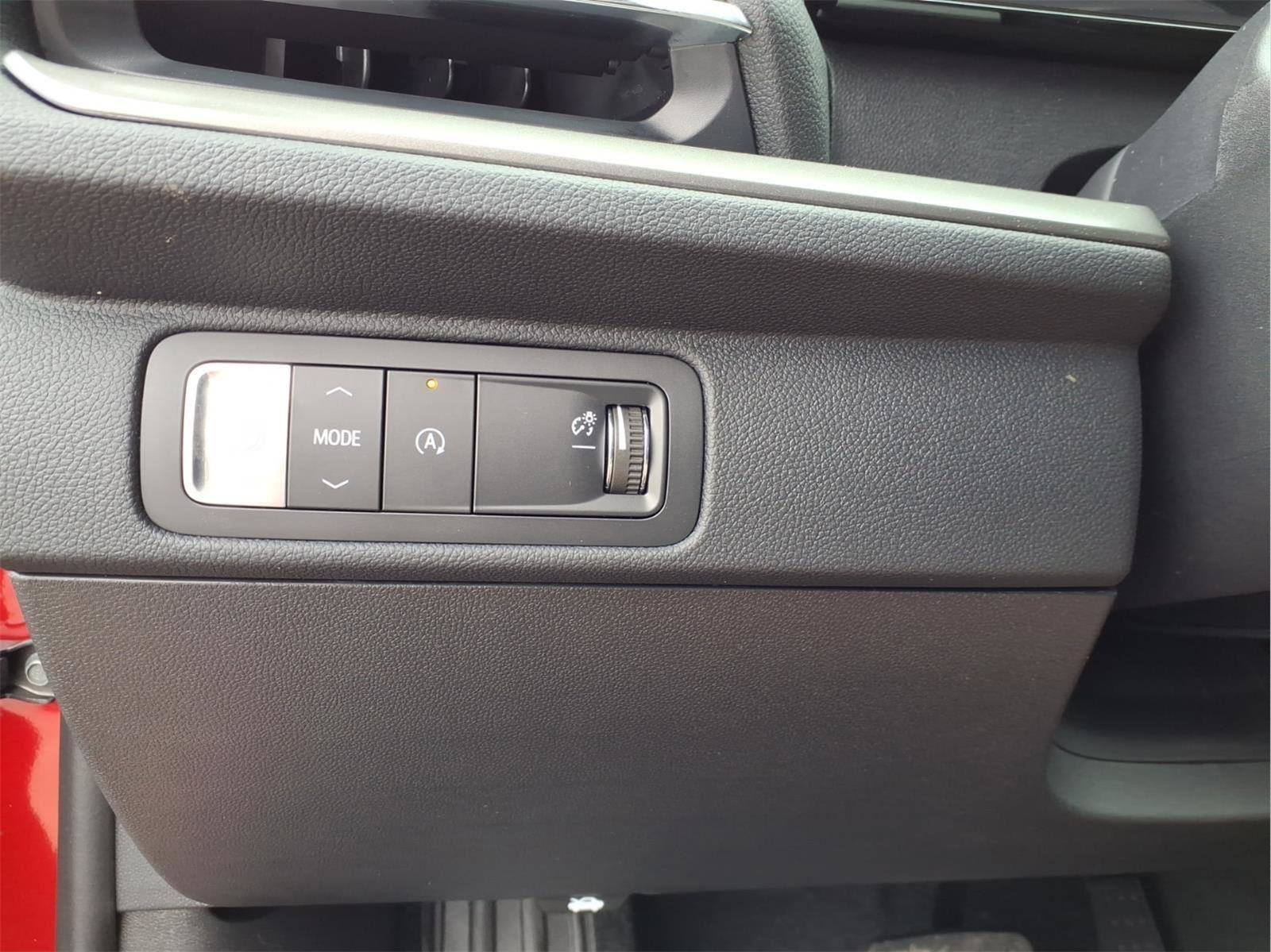 New 2026 Chevrolet Traverse LT image 15