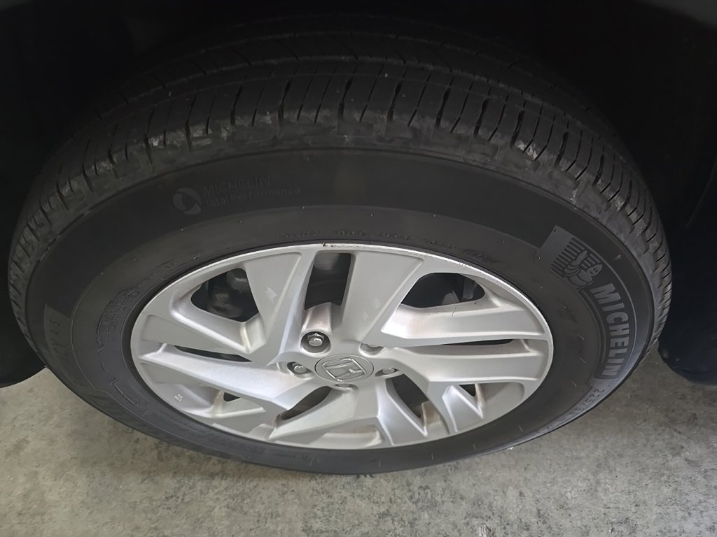 Used 2016 Honda CR-V EX image 3