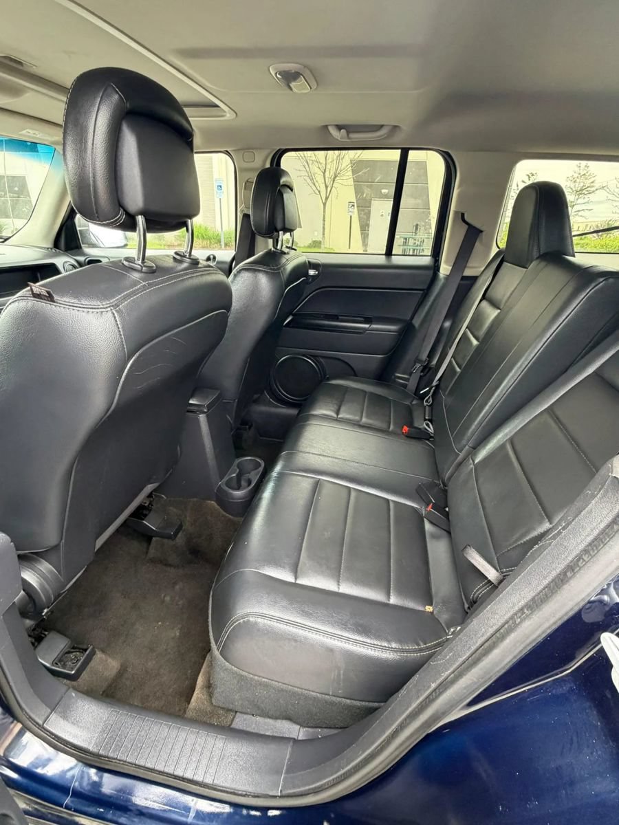 Used 2016 Jeep Patriot High Altitude FWD image 13