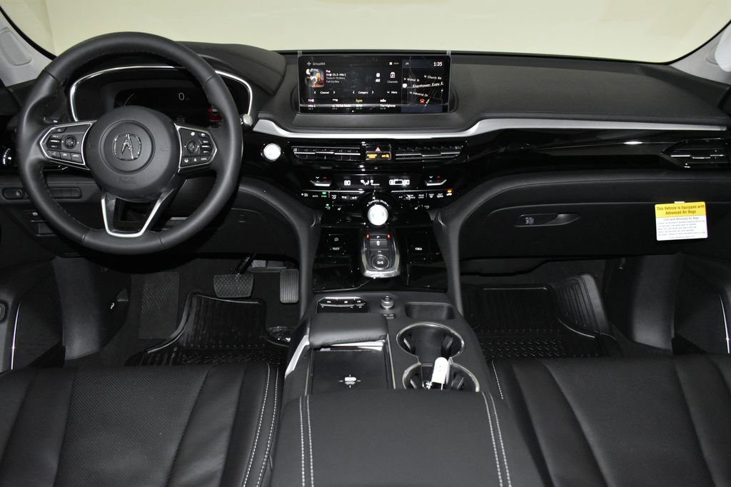 Used 2024 Acura MDX SH-AWD w/ Technology Package image 26