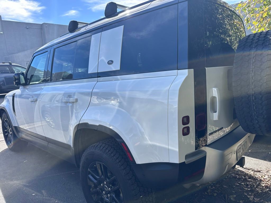 Used 2021 Land Rover Defender 110 S image 7