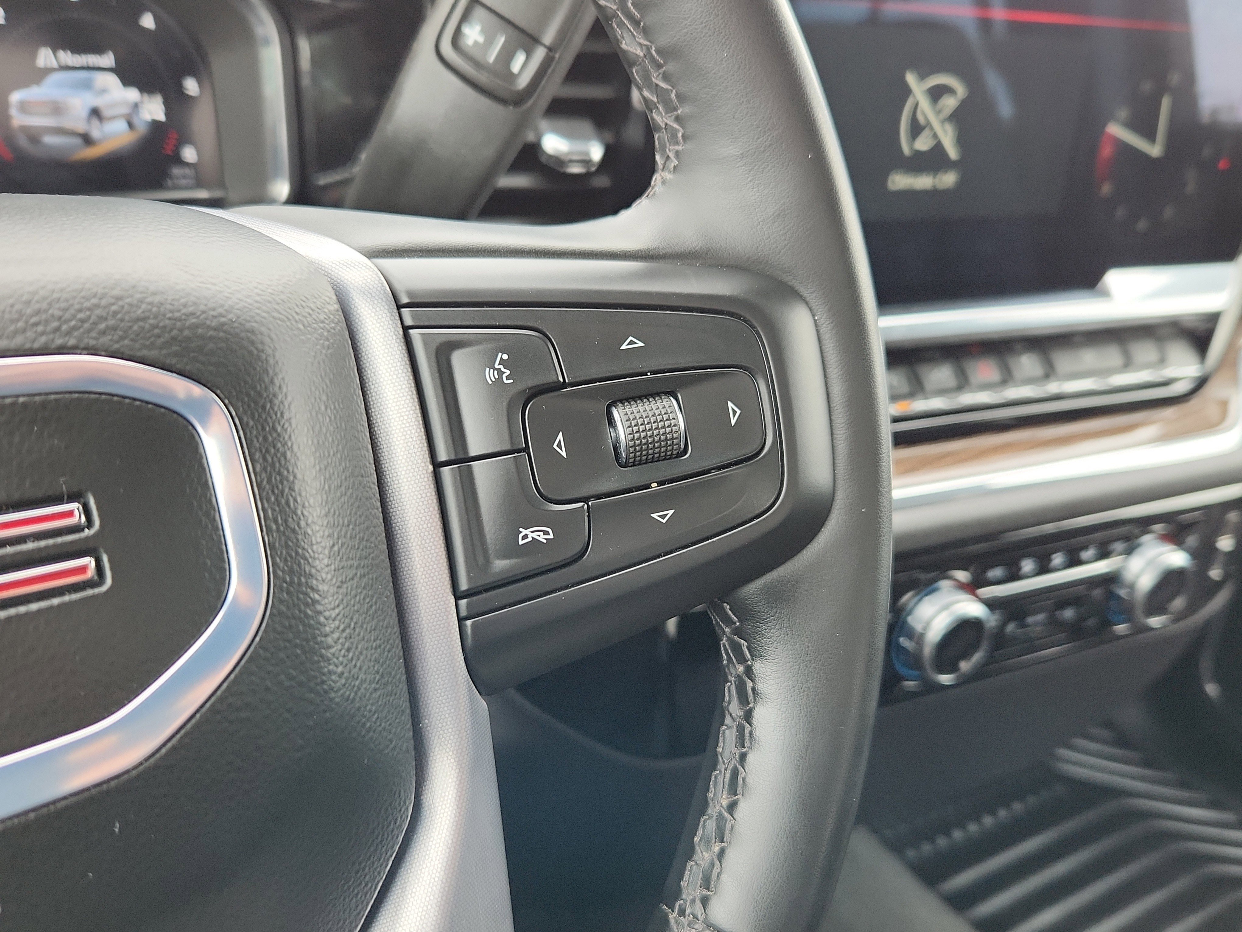 Used 2024 GMC Sierra 1500 Elevation image 17