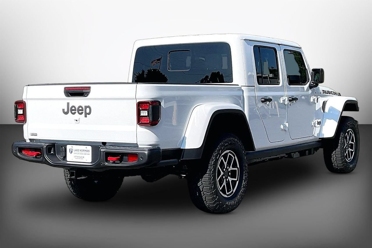 New 2026 Jeep Gladiator Rubicon AWD/4WD image 8