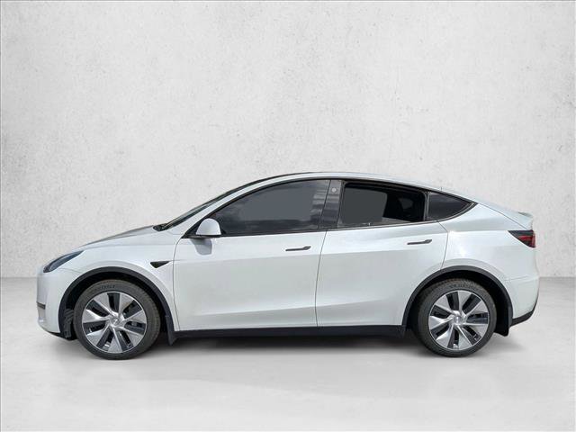 Used 2021 Tesla Model Y Long Range image 9