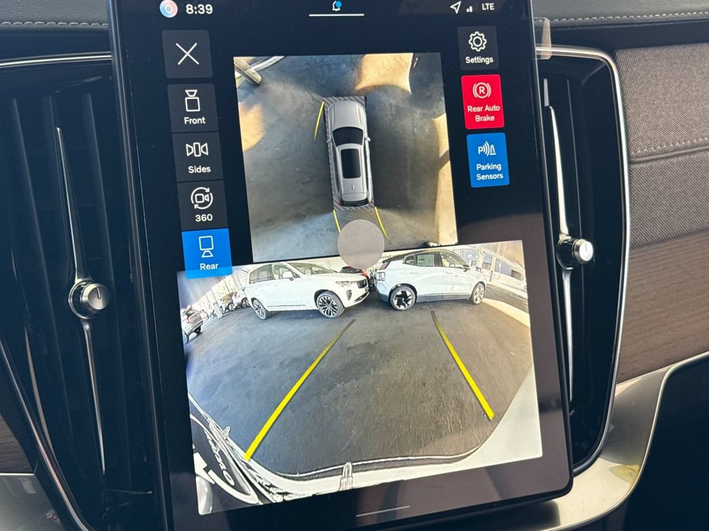 New 2026 Volvo XC90 B6 Plus w/ Protection Package Premier AWD/4WD image 20