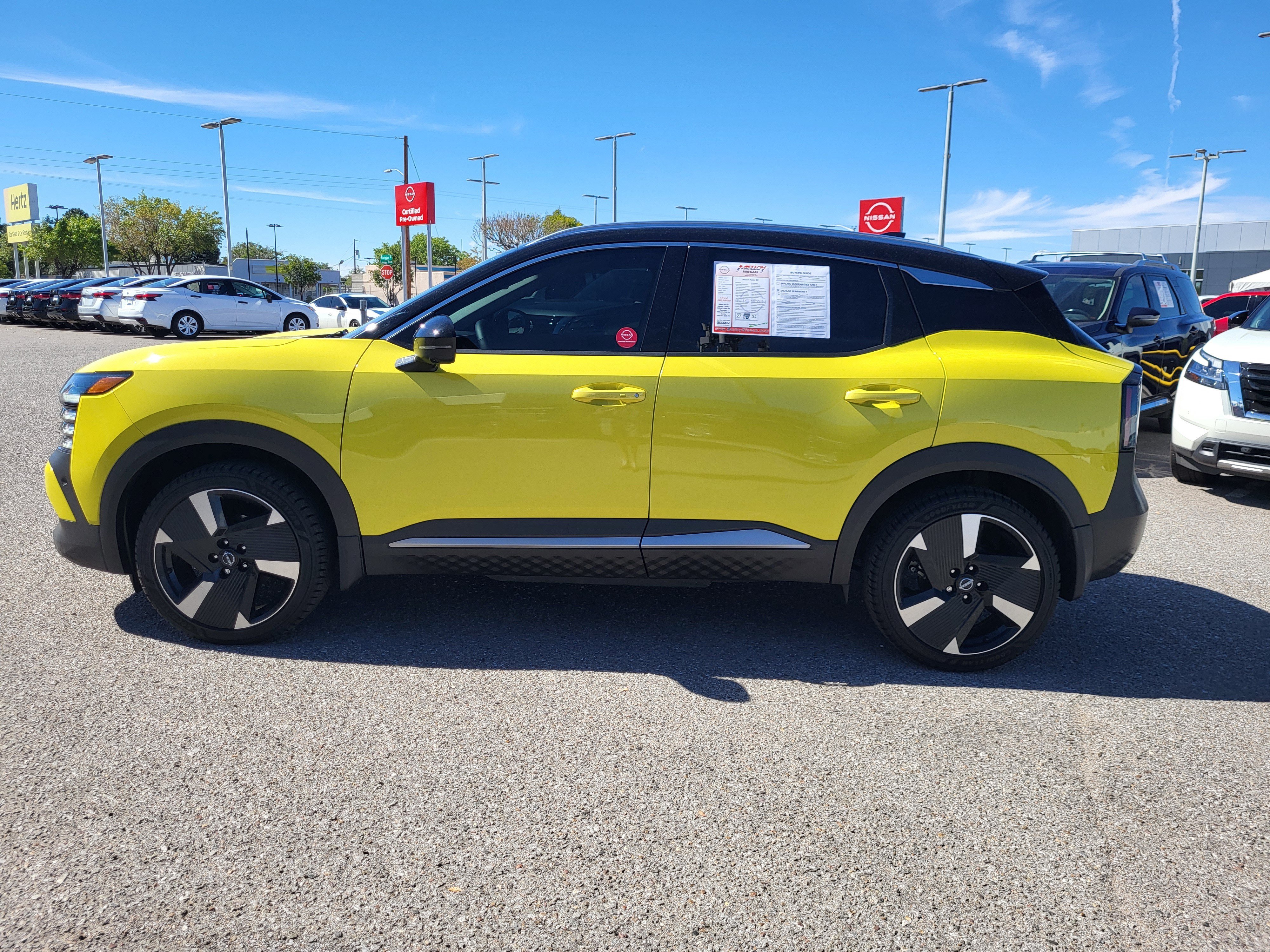 Certified 2025 Nissan Kicks SR w/ SR Premium Package AWD/4WD image 7