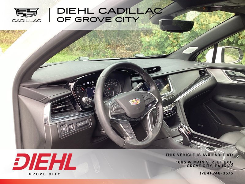 Used 2021 Cadillac XT5 Premium Luxury AWD/4WD image 17