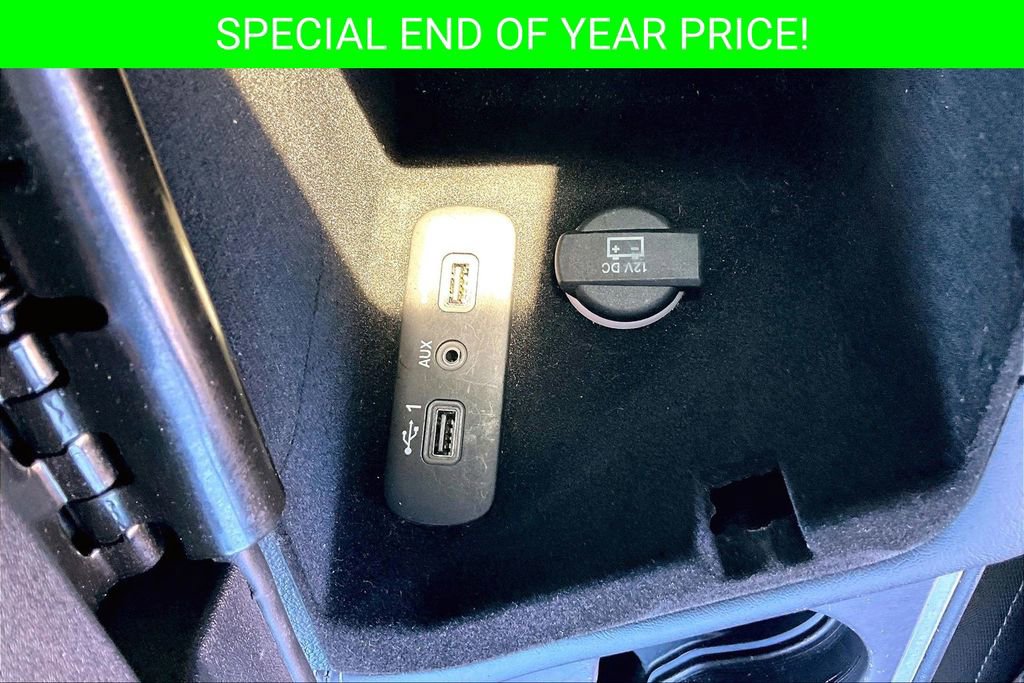 Used 2019 Dodge Challenger GT w/ Blacktop Package image 16