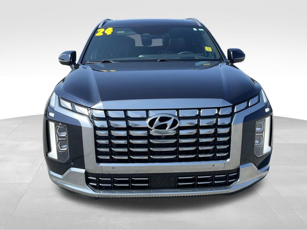 Used 2024 Hyundai Palisade Calligraphy image 9