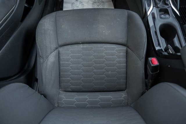 Used 2019 Toyota Corolla SE w/ SE Option Package image 30