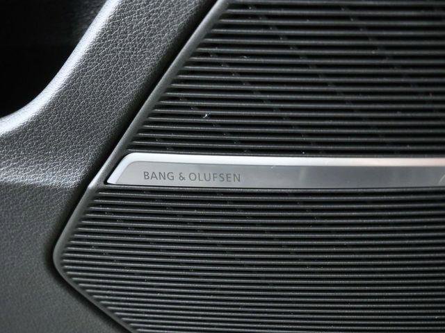 Used 2021 Audi Q8 Premium Plus AWD/4WD image 29