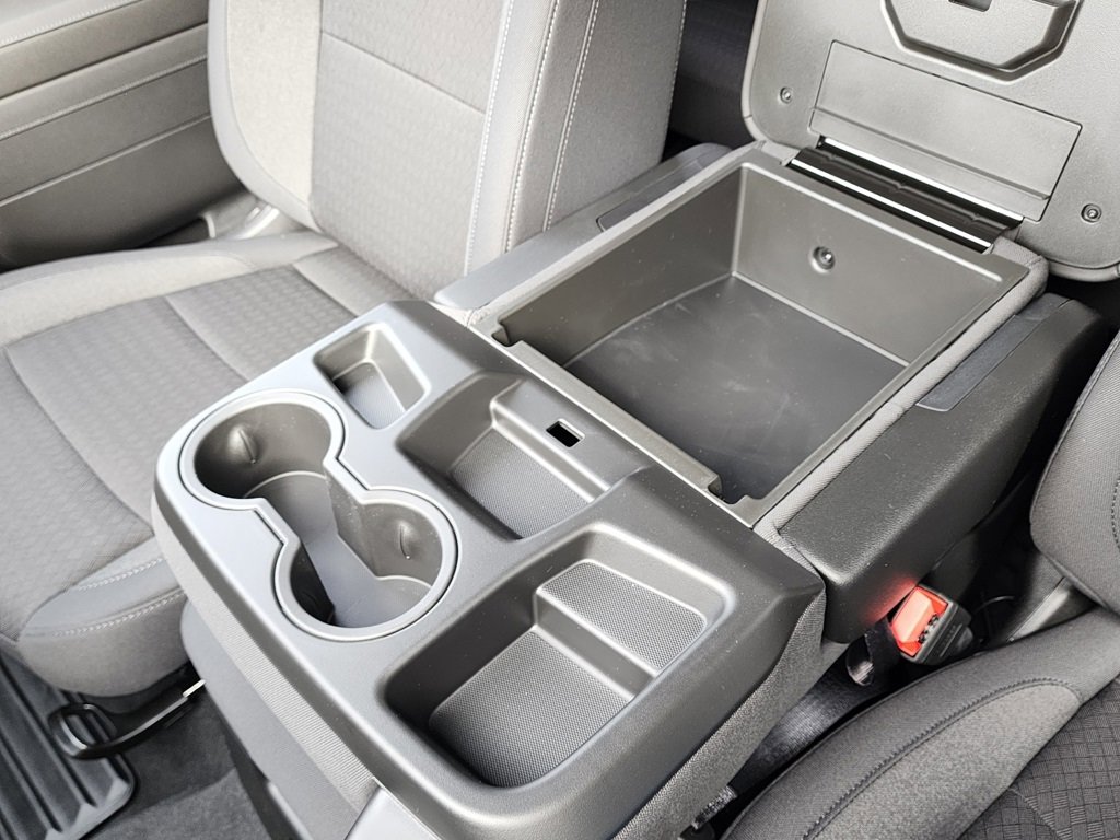 New 2026 GMC Sierra 1500 Elevation image 32