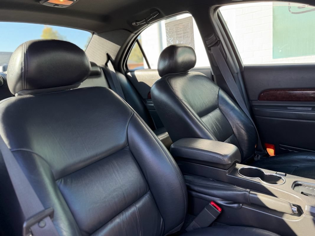 Used 2001 Lincoln LS RWD image 8