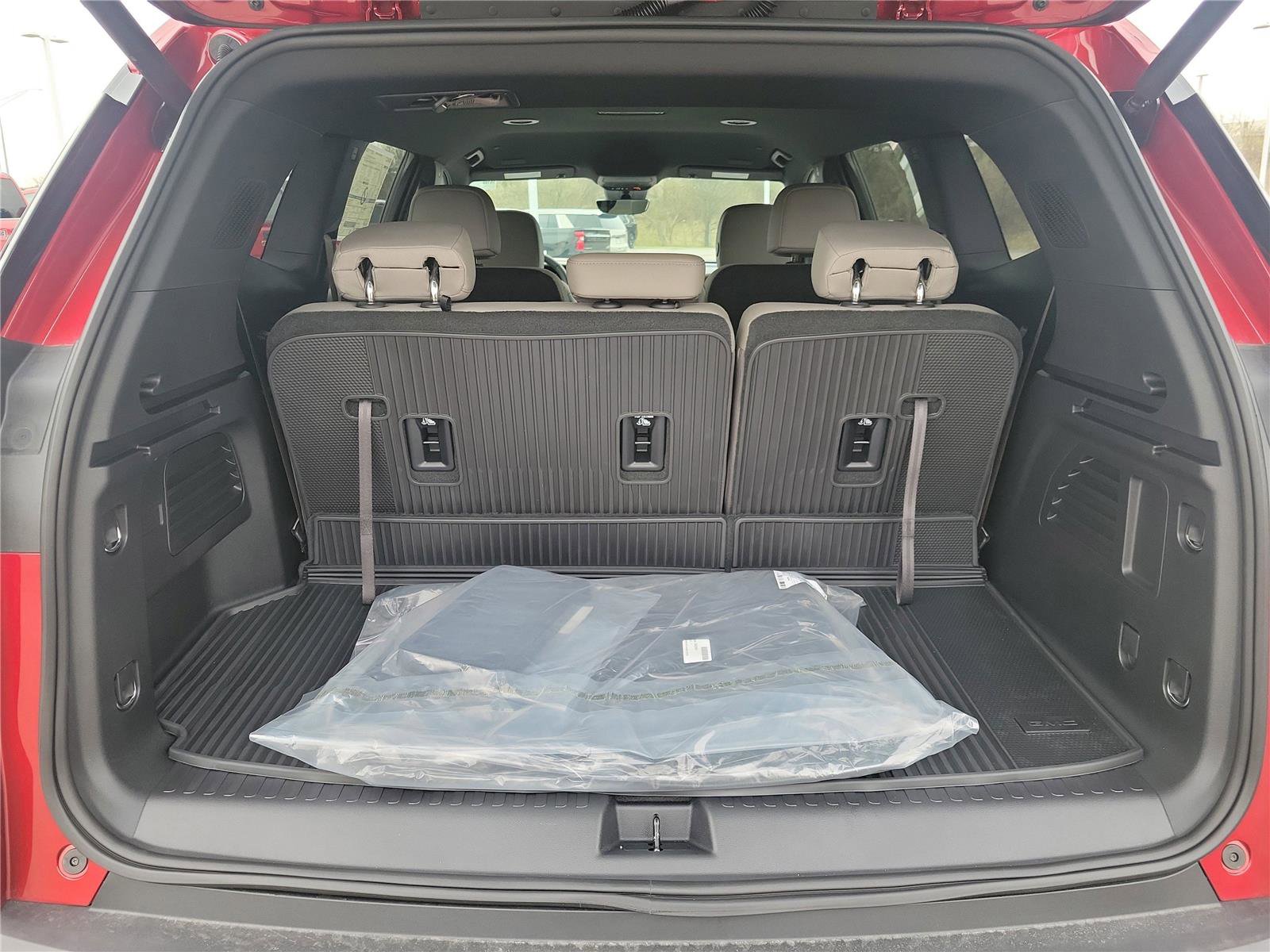 New 2026 GMC Acadia Elevation w/ Black Edition image 7