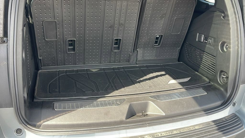 Used 2024 Chevrolet Tahoe RST w/ Luxury Package image 25