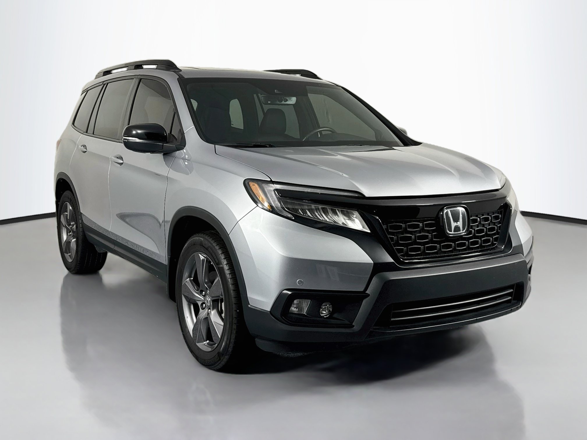 Certified 2021 Honda Passport Touring image 3