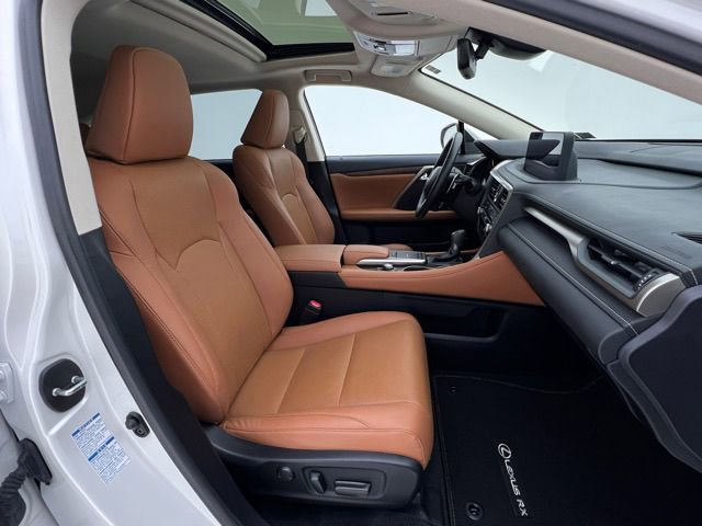 Used 2022 Lexus RX 350L Premium w/ Premium Package image 15