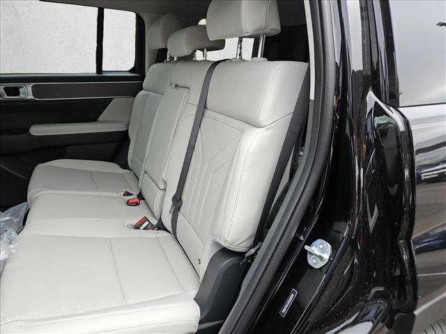 Used 2025 Hyundai Santa Fe SEL image 13