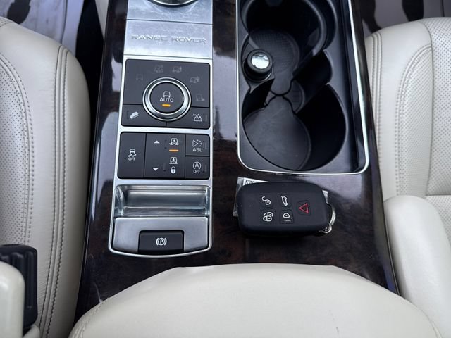 Used 2015 Land Rover Range Rover Autobiography AWD/4WD image 35