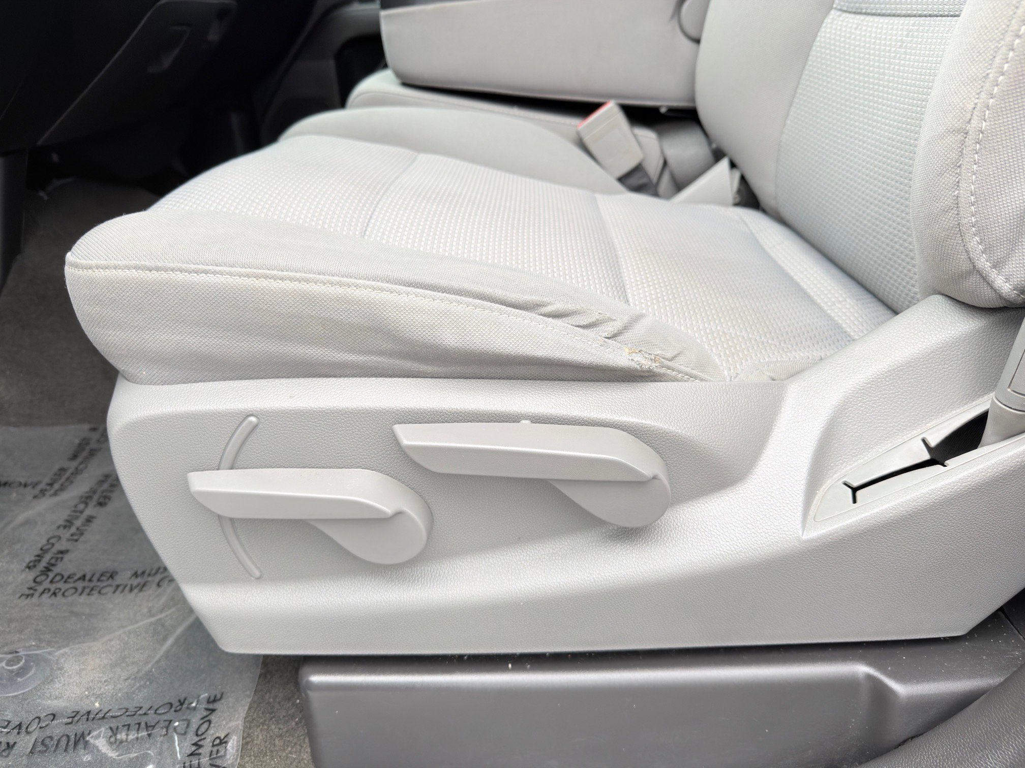 Used 2018 Chevrolet Silverado 1500 Custom w/ Custom Value Package RWD image 27