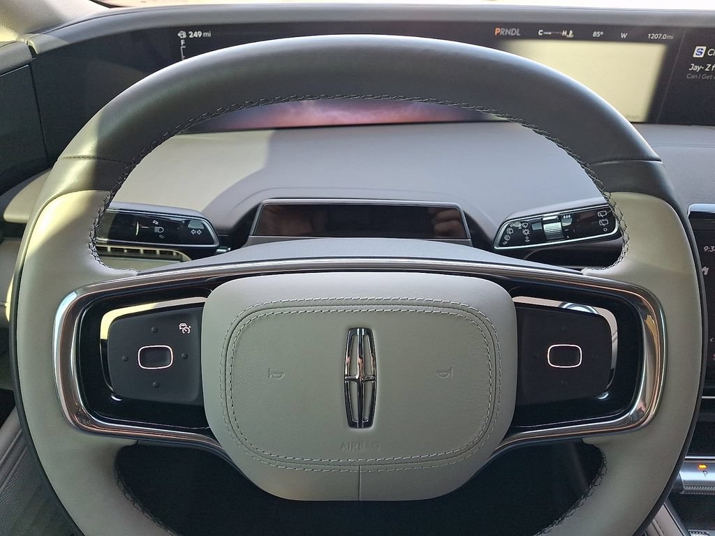 Certified 2024 Lincoln Nautilus Premier AWD/4WD image 19