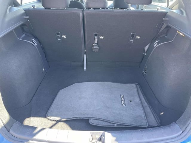 Used 2021 Nissan Kicks S image 30