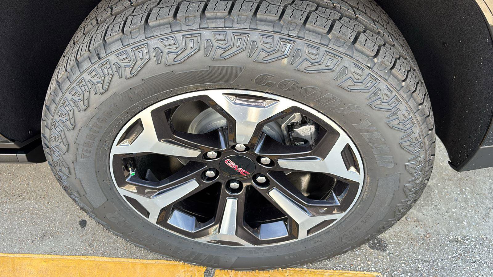 New 2026 GMC Yukon AT4 Ultimate image 11