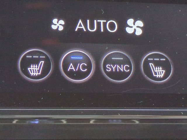 Certified 2026 Genesis G70 2.5T RWD image 18