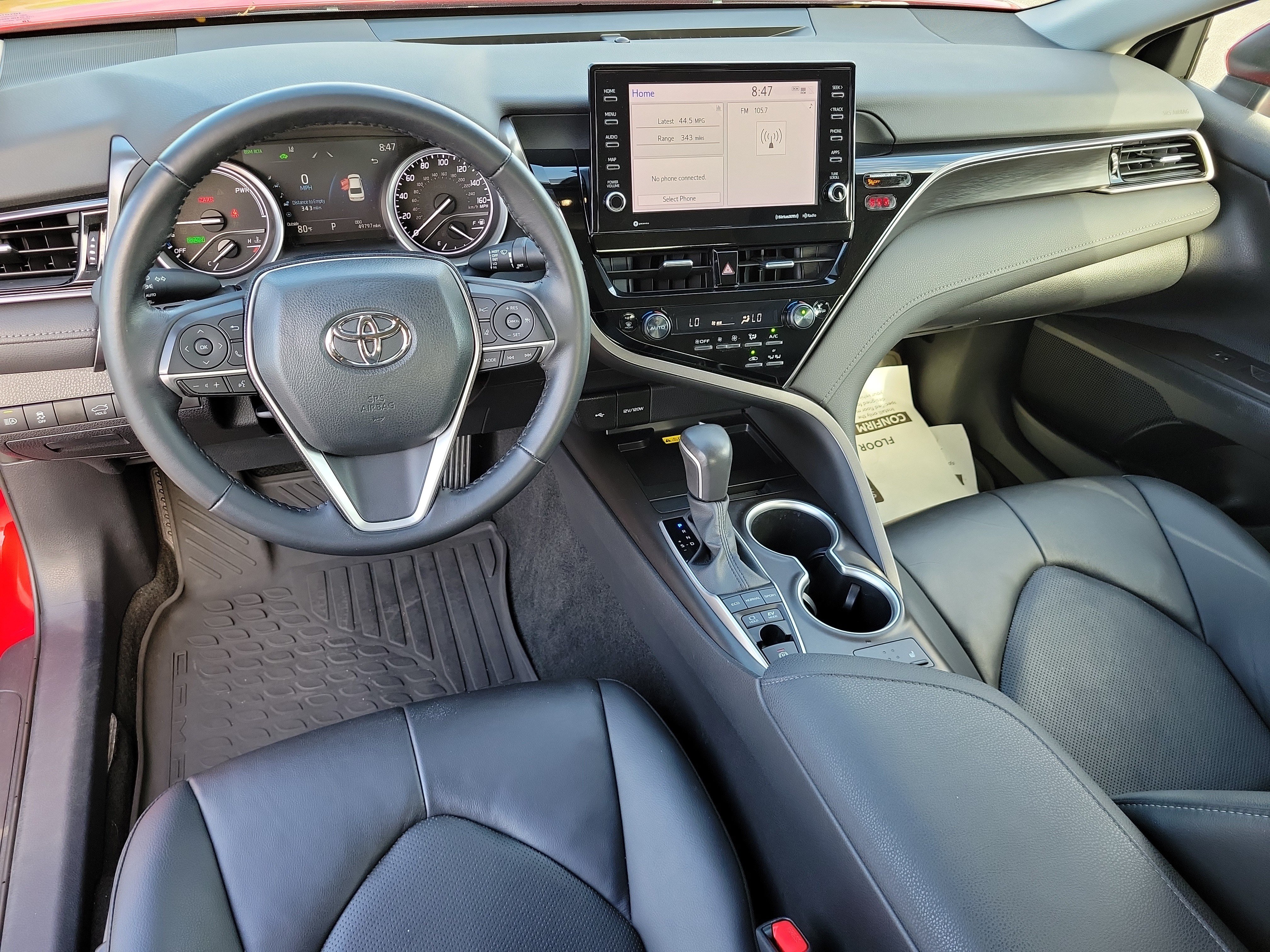 Used 2023 Toyota Camry XLE FWD image 14