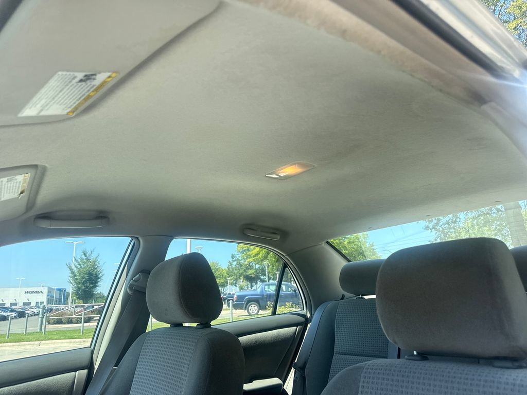 Used 2005 Toyota Corolla FWD image 30