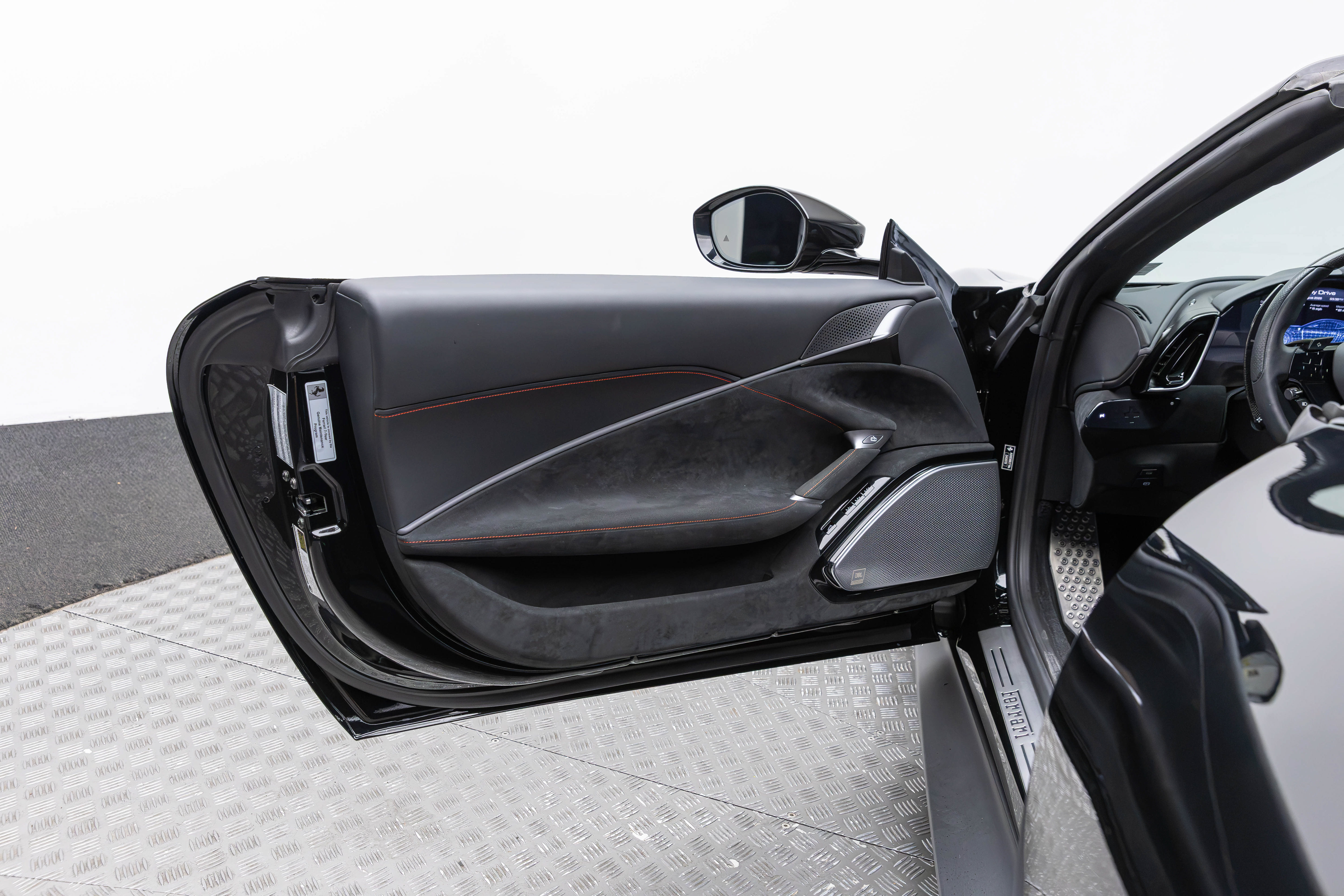 Certified 2025 Ferrari Roma Spider RWD image 12