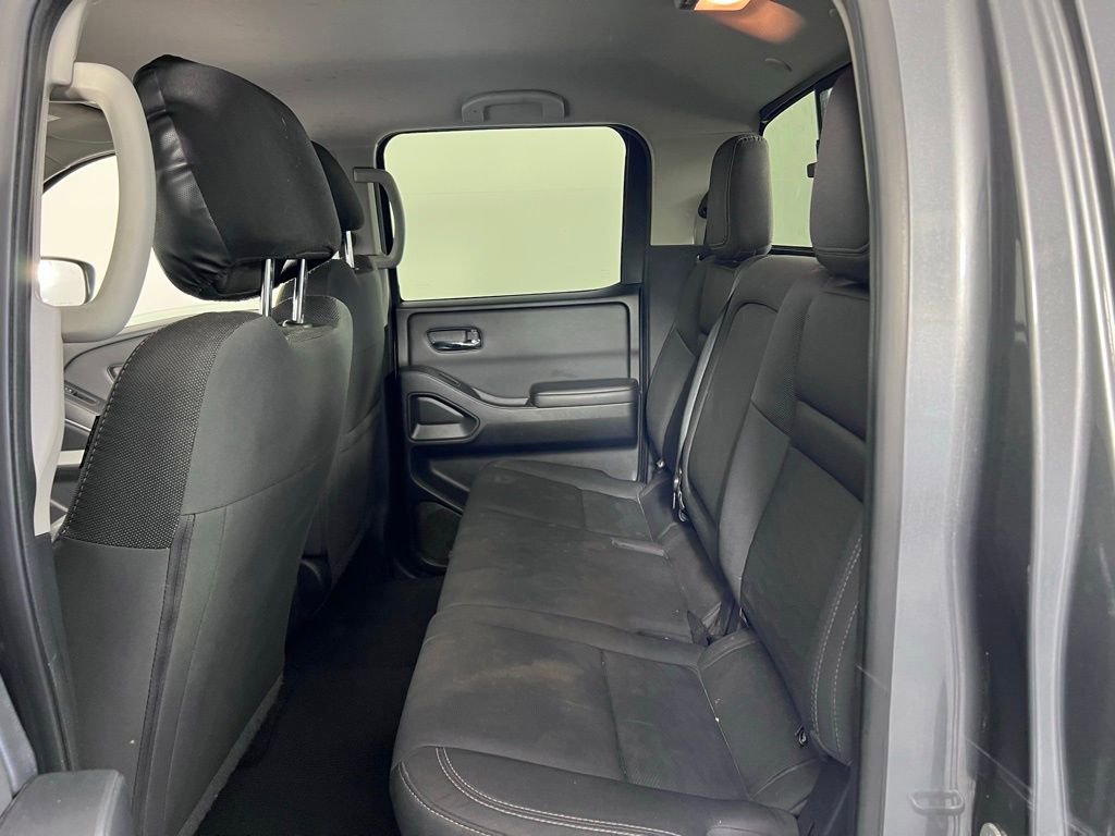 Used 2023 Nissan Frontier SV w/ SV Convenience Package image 23