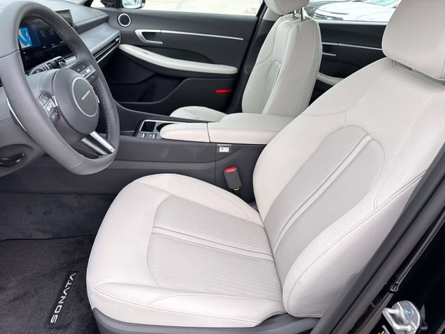 New 2026 Hyundai Sonata SEL FWD image 18