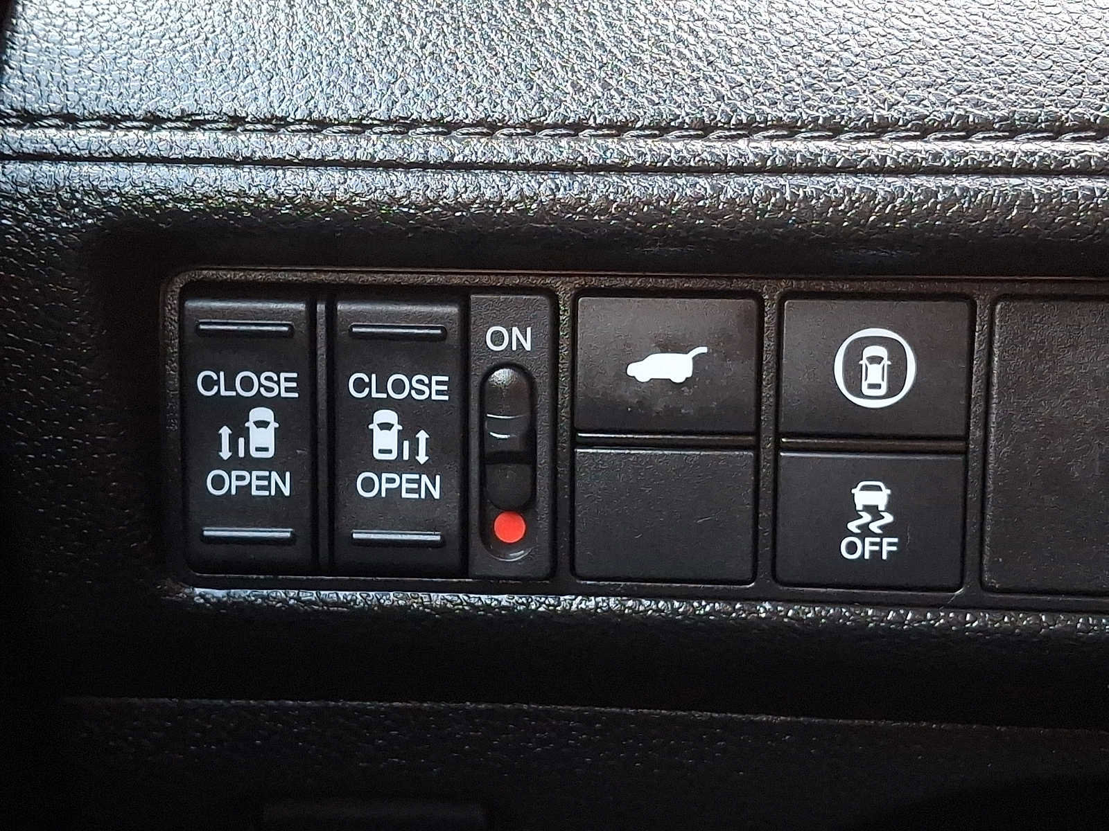 Used 2023 Honda Odyssey EX-L image 22