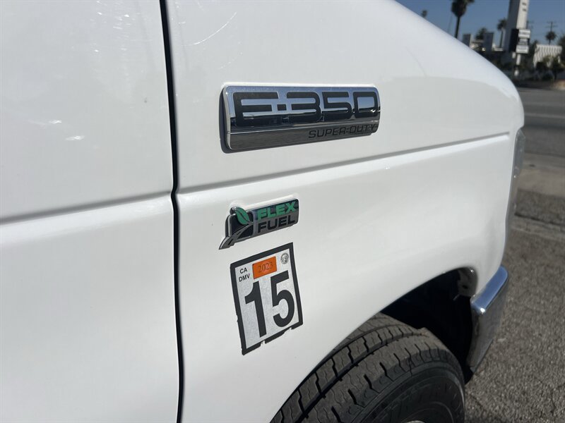 Used 2019 Ford E-350 and Econoline 350 Super Duty w/ Power Windows & Locks Group RWD image 30