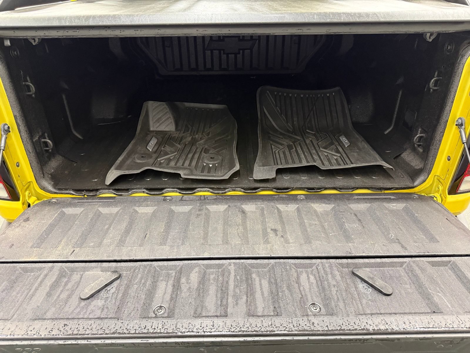 Used 2023 Chevrolet Colorado Trail Boss w/ LPO, Skid Plate Package AWD/4WD image 5