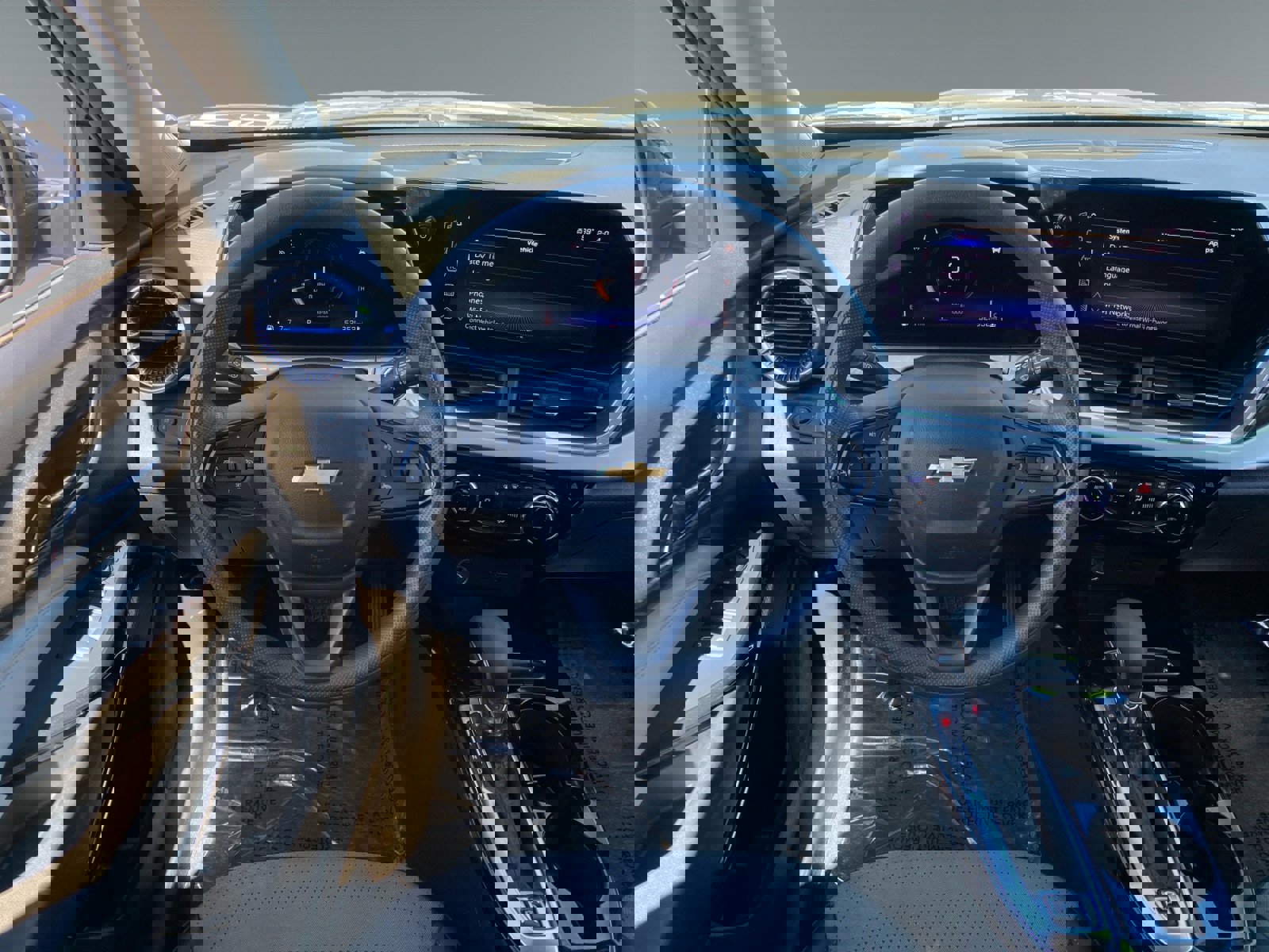 Used 2024 Chevrolet Trax LT image 12