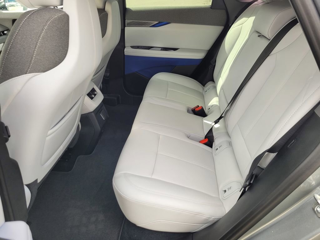 New 2026 Cadillac Optiq Luxury 1 RWD image 8