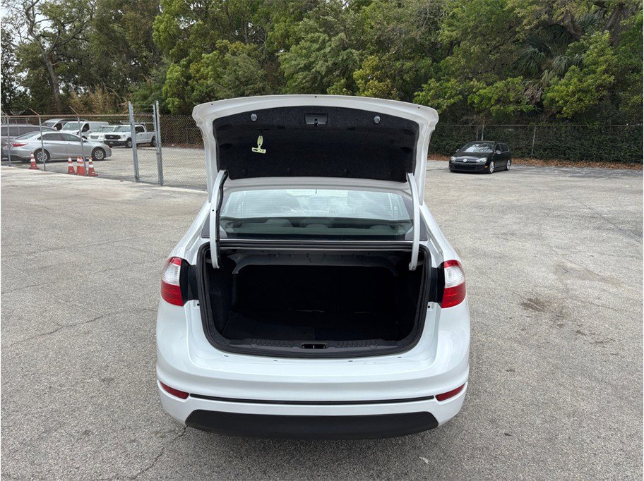 Used 2016 Ford Fiesta SE w/ Equipment Group 201A FWD image 34