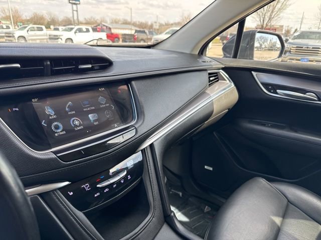 Used 2019 Cadillac XT5 Luxury AWD/4WD image 10