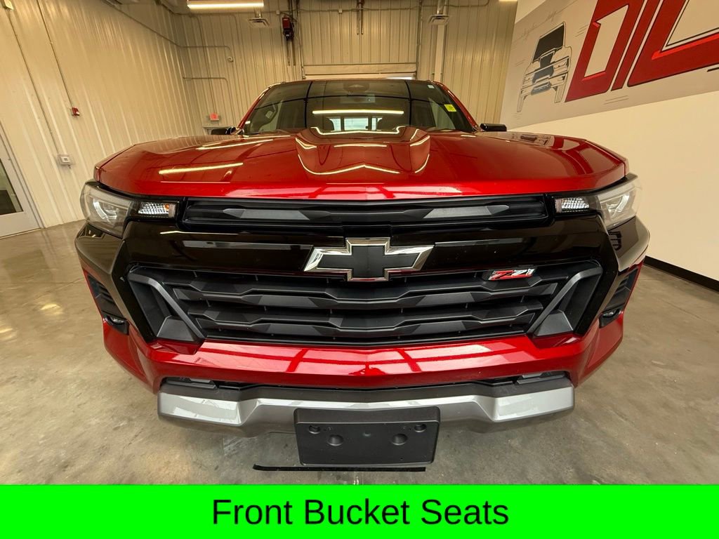 Used 2024 Chevrolet Colorado Z71 w/ Z71 Convenience Package 2 image 15