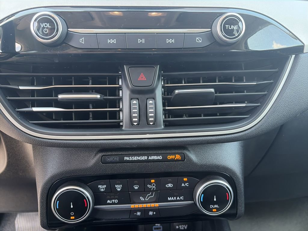 Used 2022 Ford Escape SE w/ Convenience Package FWD image 25