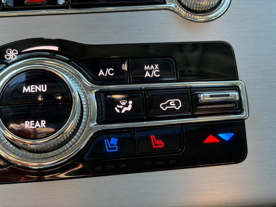 Used 2021 Lincoln Aviator Reserve w/ Elements Package Plus image 28