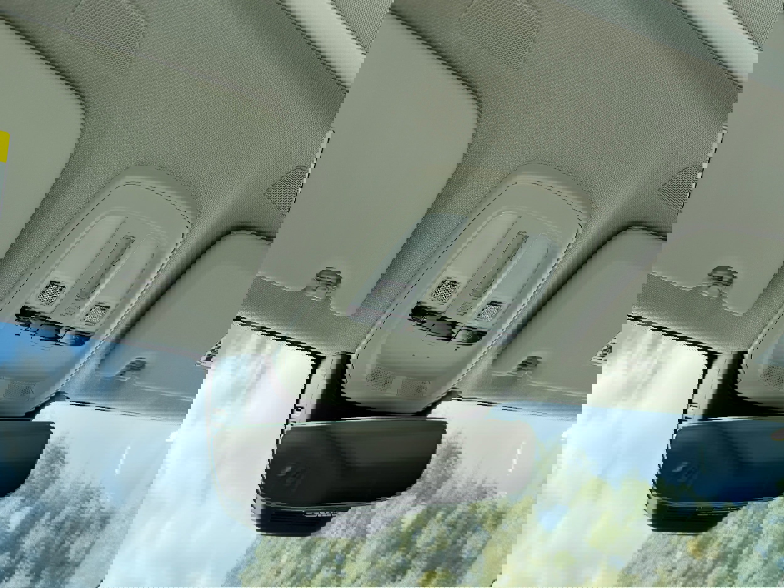 New 2026 Volvo XC40 B5 Plus w/ Protection Package Premier image 15