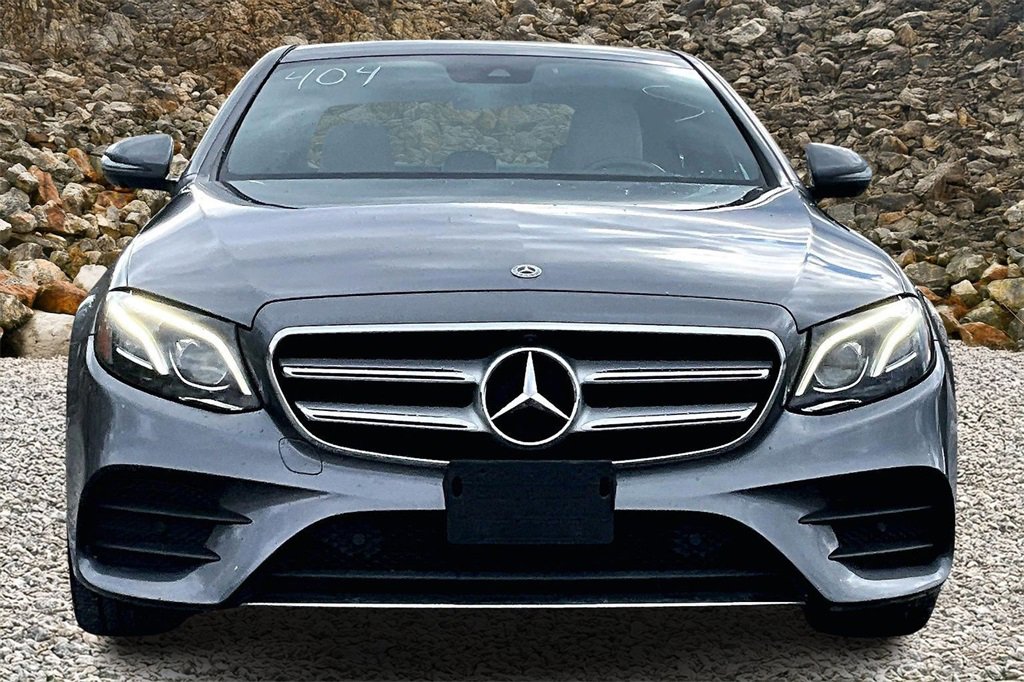 Used 2020 Mercedes-Benz E 350 4MATIC Sedan image 3
