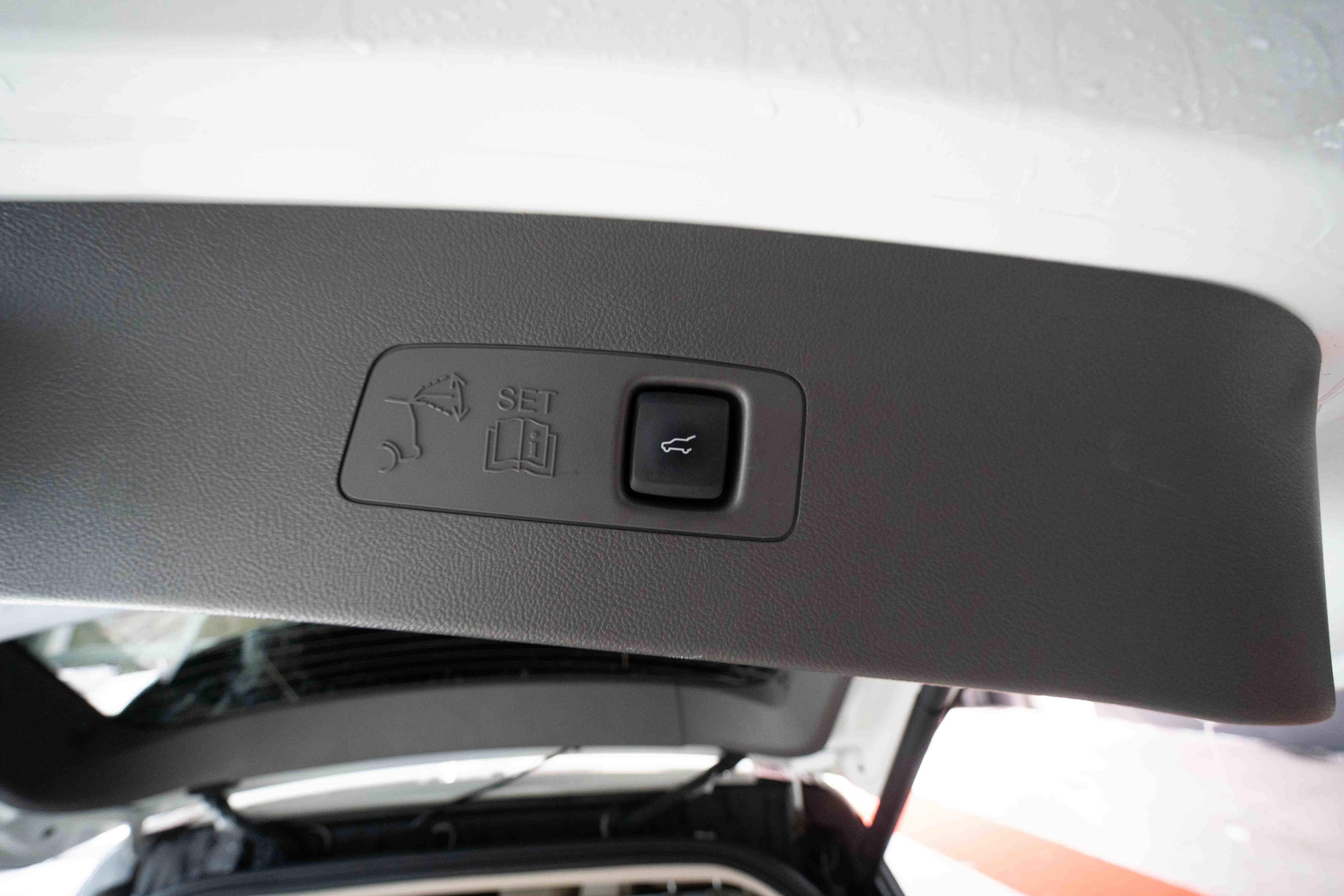 Used 2022 Lincoln Corsair AWD w/ Equipment Group 101A image 29