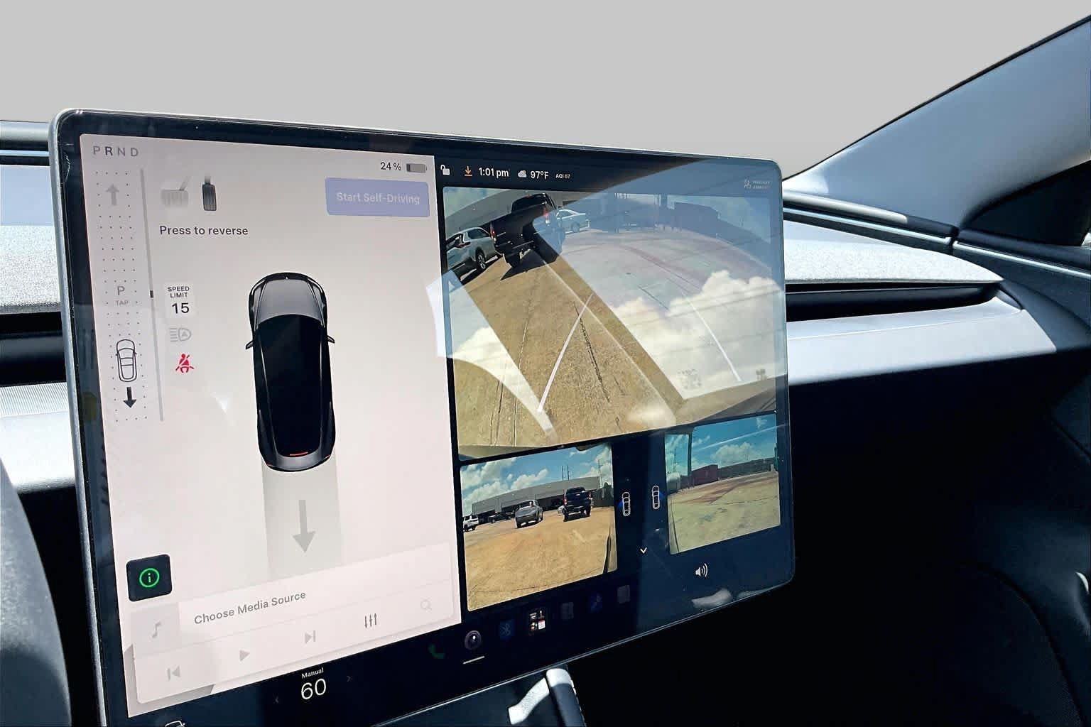 Used 2024 Tesla Model 3 Standard Range RWD image 25