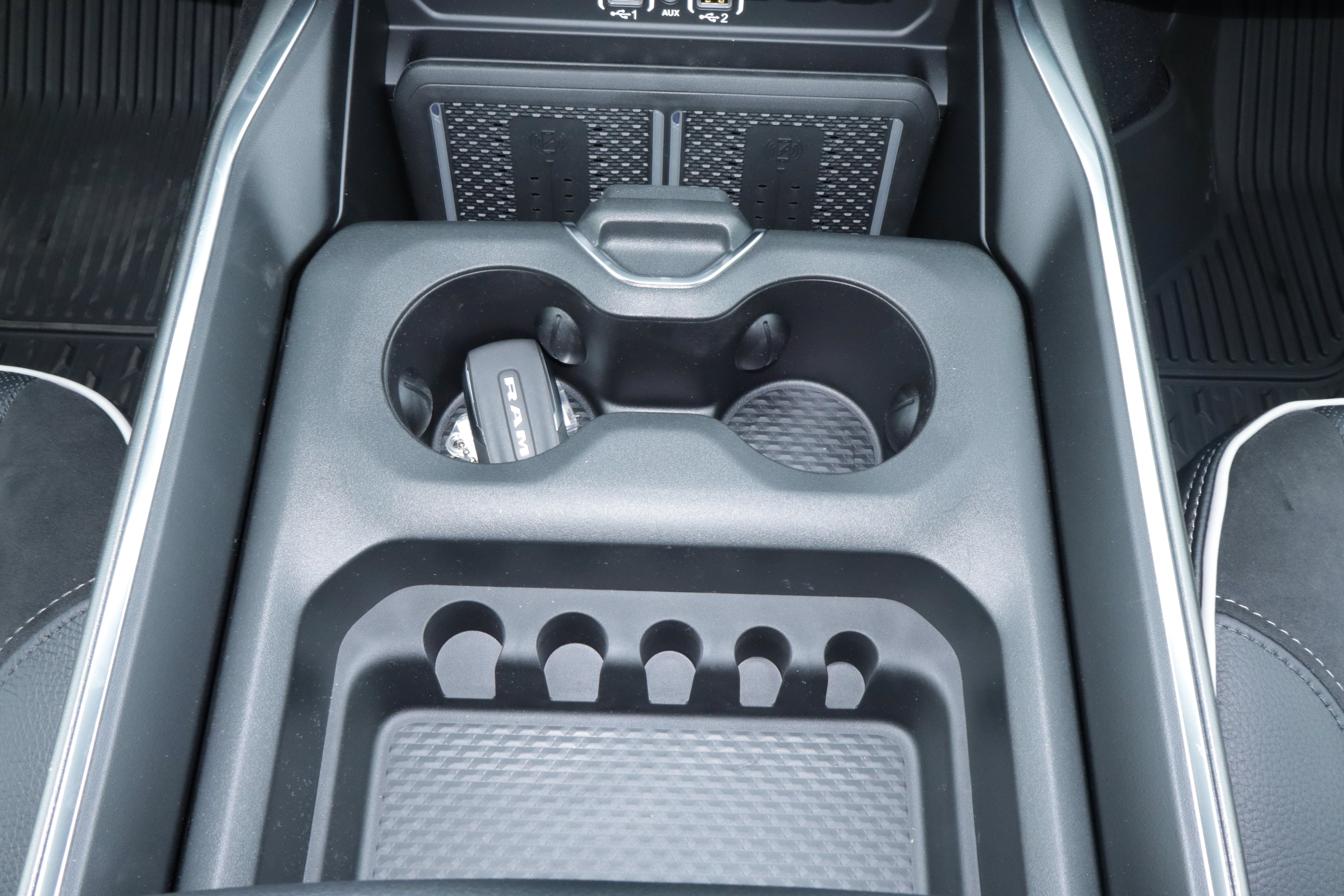 New 2027 RAM 2500 Laramie AWD/4WD image 20
