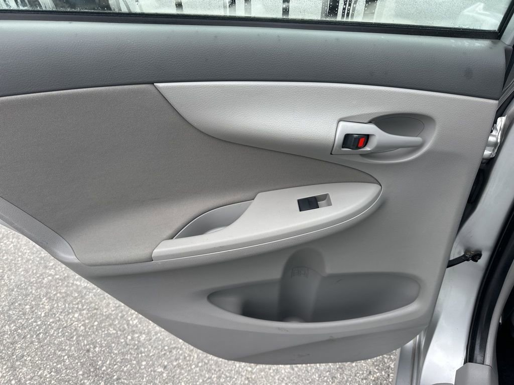 Used 2009 Toyota Corolla image 20