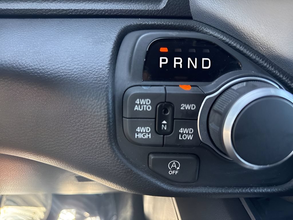 Used 2025 RAM 1500 Big Horn AWD/4WD image 23